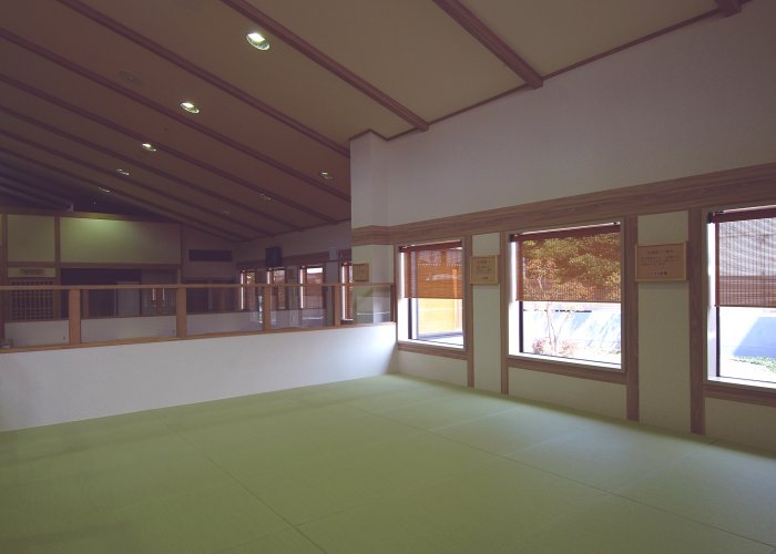 寝転び座敷